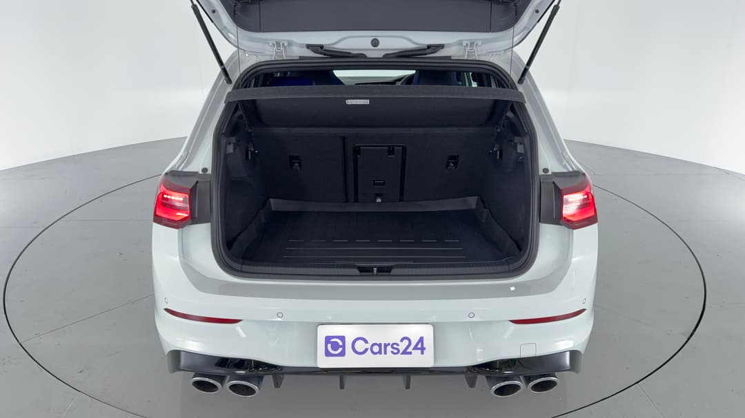 2024 Volkswagen Golf R, Automatic, 10567 km, Boot Inside View