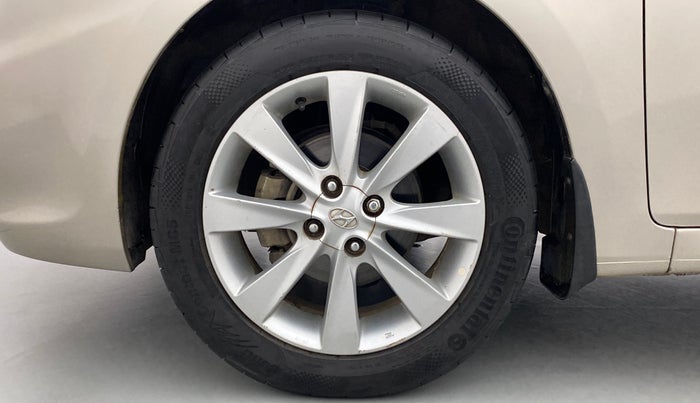 2013 Hyundai Verna FLUIDIC 1.6 SX VTVT, Petrol, Manual, 85,267 km, Left Front Wheel