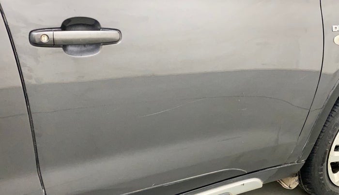 2019 Maruti Vitara Brezza VDI, Diesel, Manual, 55,523 km, Driver-side door - Slightly dented
