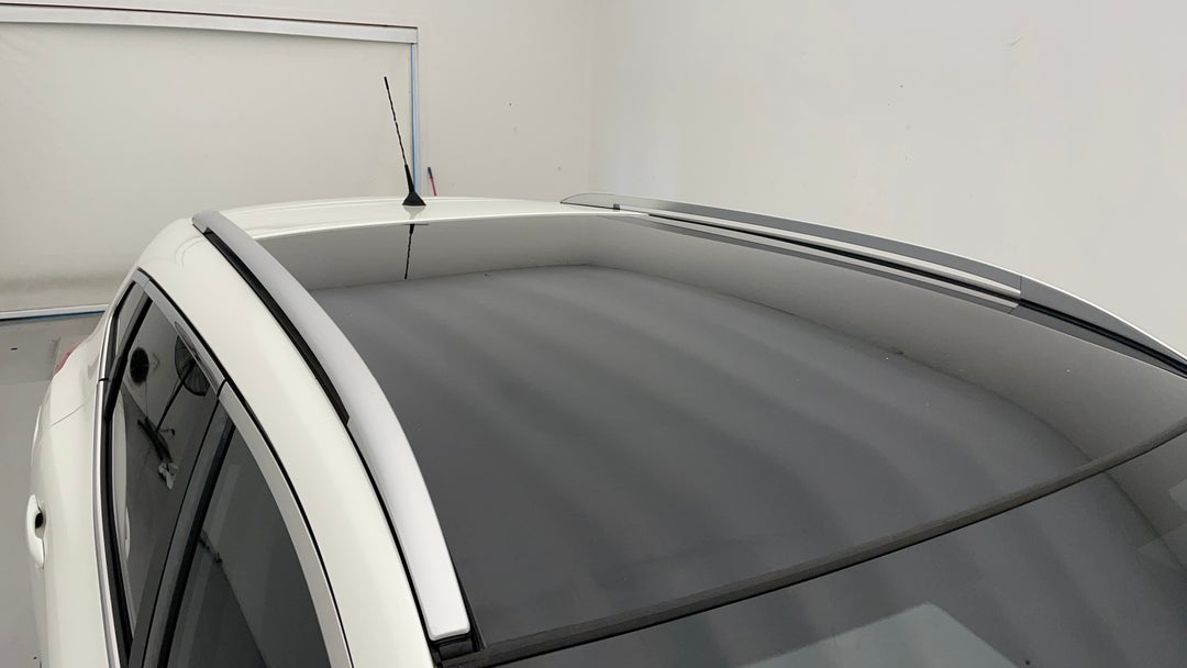 2016 Nissan Qashqai Ti, Automatic, 89531 km, Roof/Sunroof View