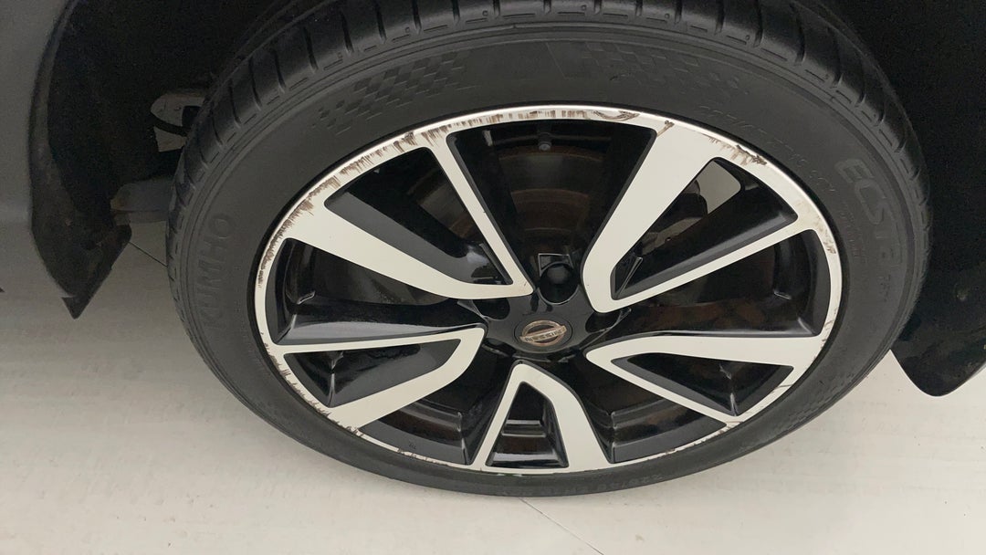 2016 Nissan Qashqai Ti, Automatic, 89531 km, Wheels Rim Rear LHS Gutter Rash