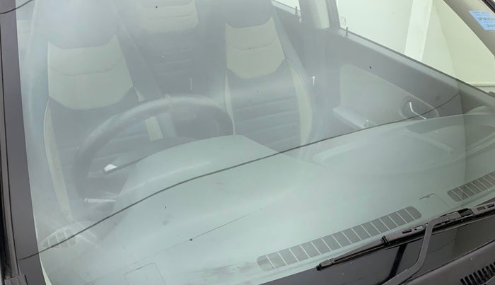 2015 Maruti Alto K10 VXI AMT, Petrol, Automatic, 47,288 km, Front windshield - Minor spot on windshield