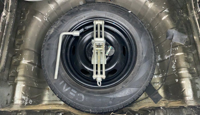 2015 Renault Kwid RXE, Petrol, Manual, 88,480 km, Spare Tyre