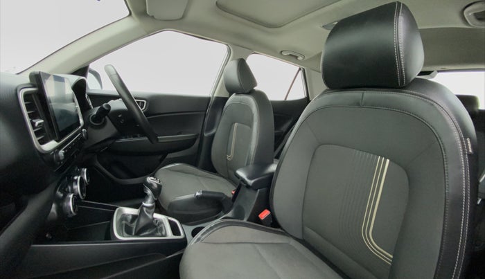 2019 Hyundai VENUE 1.0L Turbo GDI SX(O) MT, Petrol, Manual, 28,993 km, Right Side Front Door Cabin
