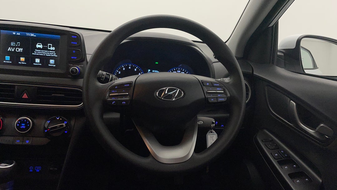 2020 Hyundai Kona Go (fwd), Automatic, 17819 km, Steering Wheel Close-up