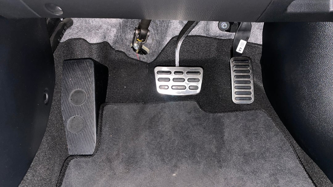 Pedals and Footmat