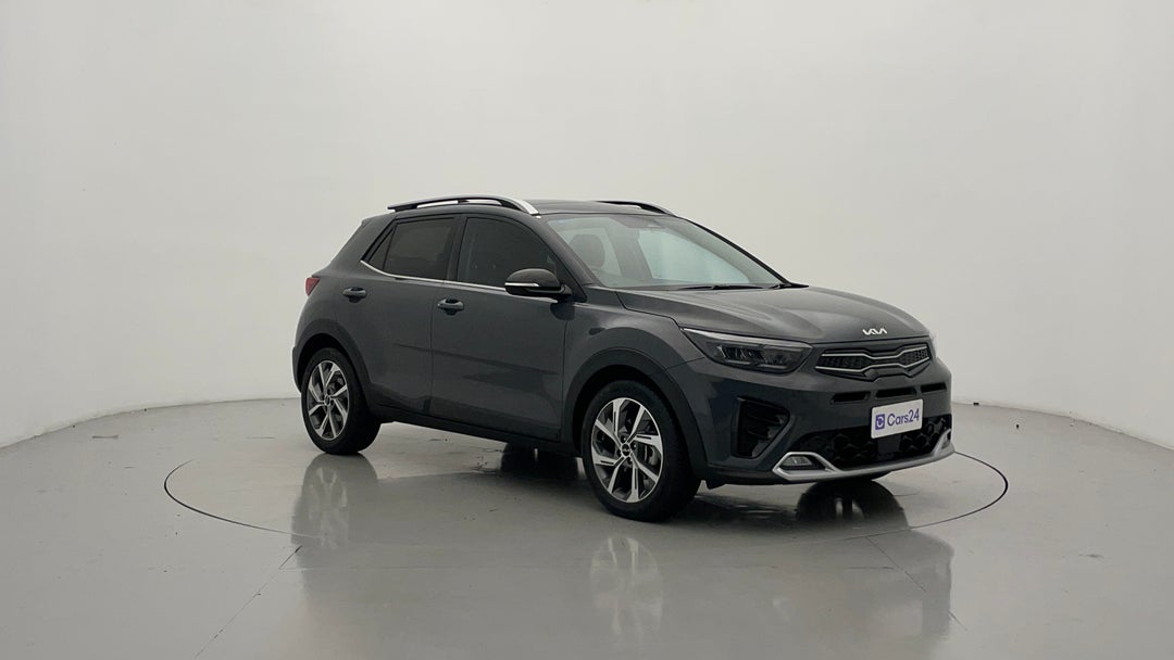 Right Front Diagonal (45- Degree) View