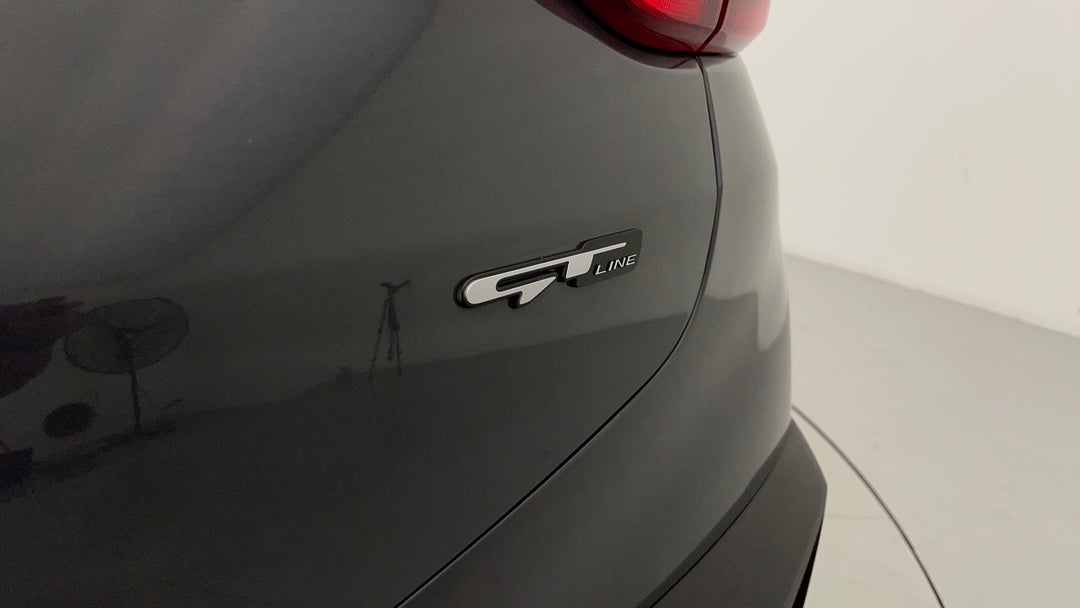 Badge (Boot Right Side)