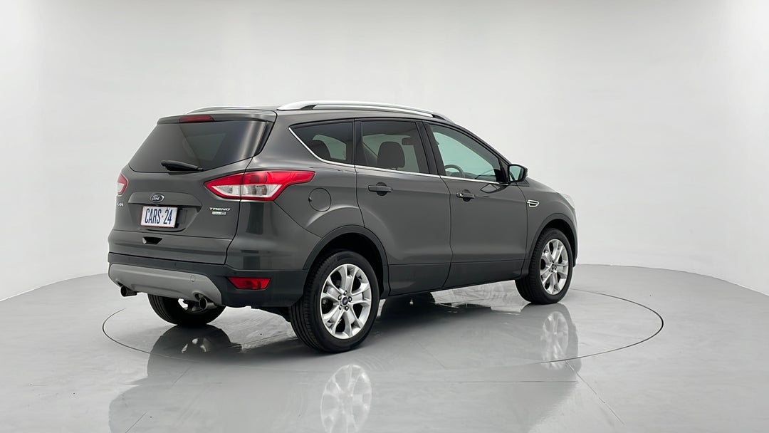 Right Back Diagonal (45- Degree) View