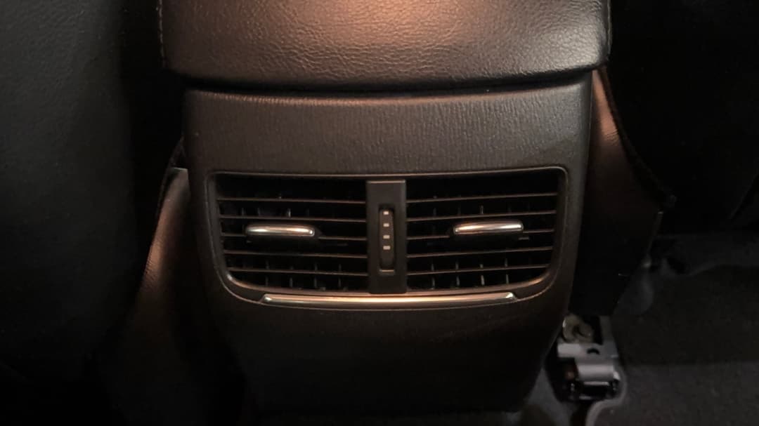 2016 Mazda Mazda6 Touring, Automatic, 80867 km, Rear A/C Vent