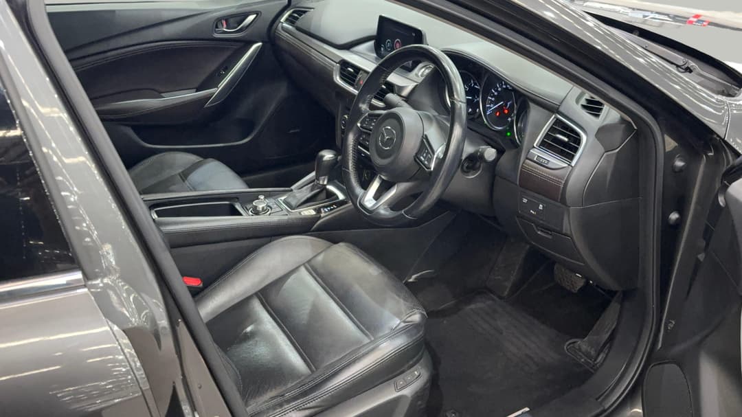 2016 Mazda Mazda6 Touring, Automatic, 80867 km, Right Side Front Door Cabin View