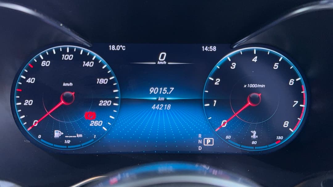 2020 Mercedes-benz GLC 300 4matic, Automatic, 44218 km, Odometer View