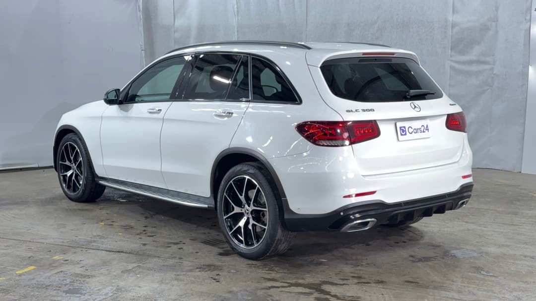 2020 Mercedes-benz GLC 300 4matic, Automatic, 44218 km, Left Back Diagonal (45- Degree) View