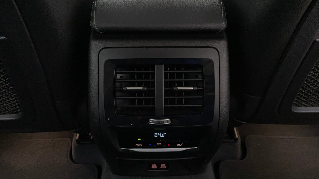 Rear A/C Vent