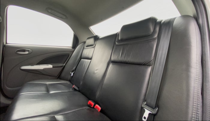 2011 Toyota Etios V, Petrol, Manual, 60,990 km, Right Side Rear Door Cabin