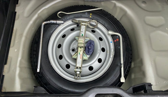 2019 Maruti Swift LXI, Petrol, Manual, 21,013 km, Spare Tyre