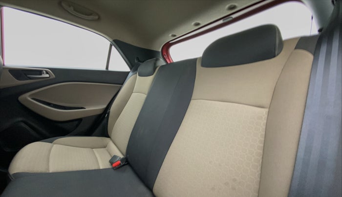 2015 Hyundai Elite i20 MAGNA 1.2, Petrol, Manual, 11,898 km, Right Side Rear Door Cabin