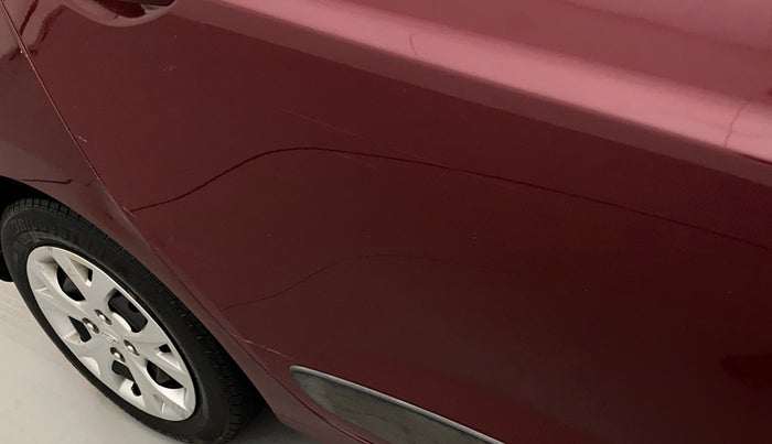 2015 Hyundai Grand i10 SPORTZ 1.2 KAPPA VTVT, Petrol, Manual, 1,08,606 km, Right rear door - Minor scratches