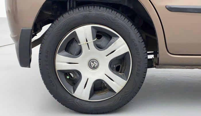 2010 Maruti Zen Estilo VXI, Petrol, Manual, 25,123 km, Right Rear Wheel