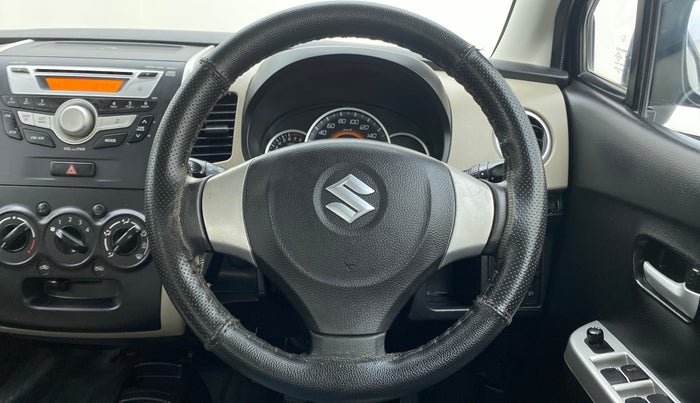 2015 Maruti Wagon R 1.0 VXI, Petrol, Manual, 34,784 km, Steering Wheel Close Up