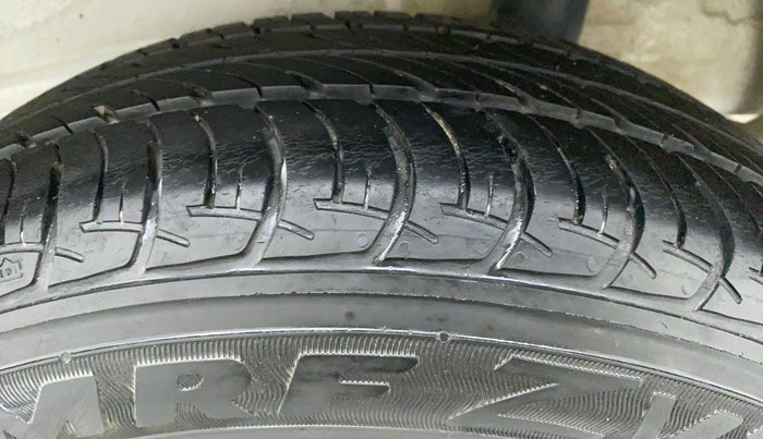 2020 Maruti New Wagon-R VXI 1.0, Petrol, Manual, 23,438 km, Left Rear Tyre Tread