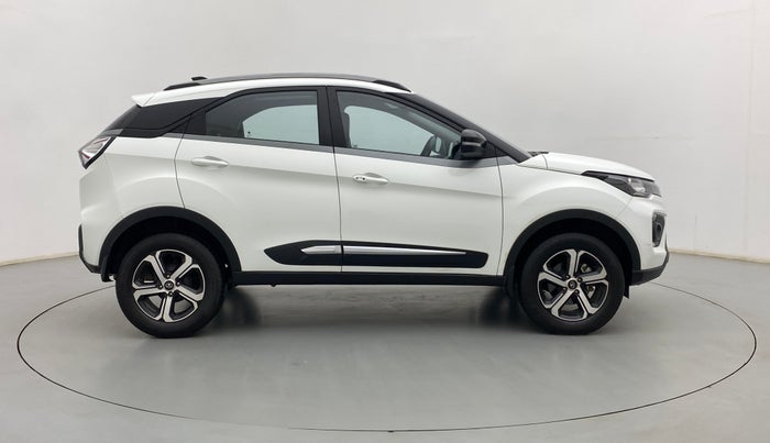 2022 Tata NEXON XZ PLUS PETROL SUNROOF, Petrol, Manual, 36,792 km, Right Side View