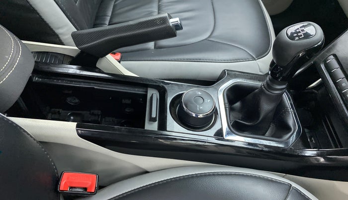 2022 Tata NEXON XZ PLUS PETROL SUNROOF, Petrol, Manual, 36,792 km, Gear Lever