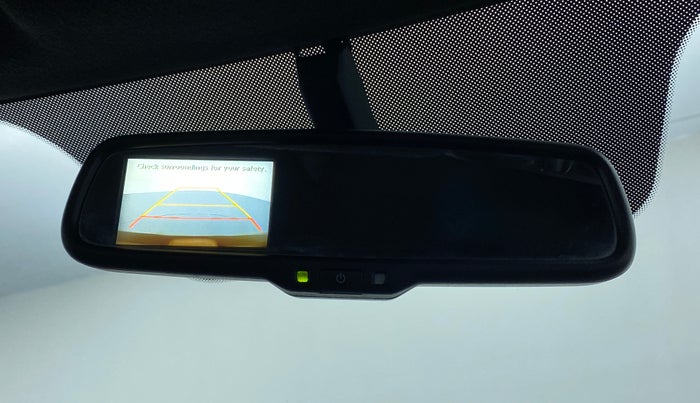 2016 Hyundai i20 Active 1.2 S, Petrol, Manual, 1,00,901 km, IRVM mounted Camera