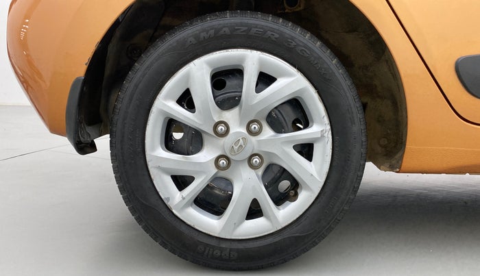 2017 Hyundai Grand i10 MAGNA 1.2 KAPPA VTVT, Petrol, Manual, 26,137 km, Right Rear Wheel