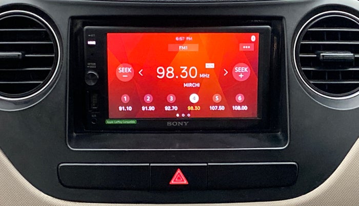 2017 Hyundai Grand i10 MAGNA 1.2 KAPPA VTVT, Petrol, Manual, 26,137 km, Infotainment System