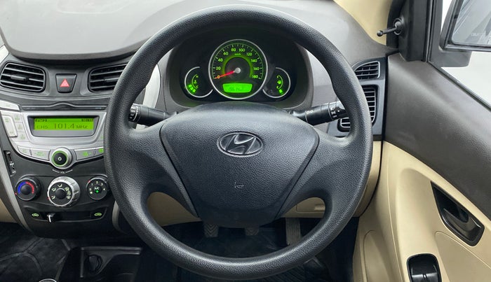 2014 Hyundai Eon MAGNA PLUS, Petrol, Manual, 19,614 km, Steering Wheel Close-up