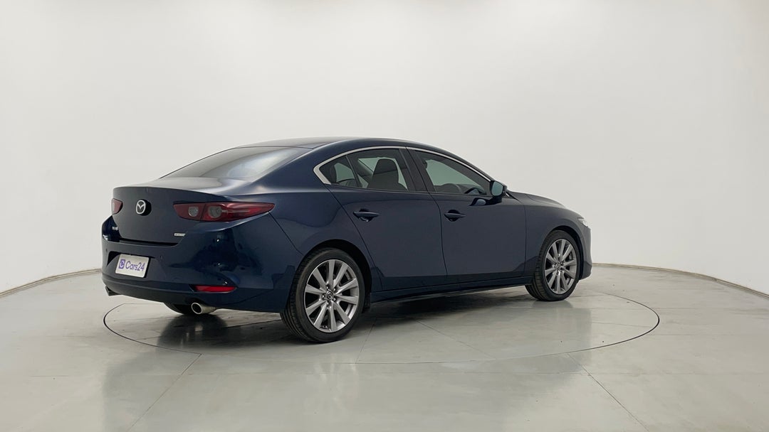 Right Back Diagonal (45- Degree) View