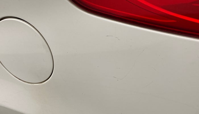 2014 Hyundai Verna FLUIDIC 1.6 VTVT SX OPT, Petrol, Manual, 83,441 km, Left quarter panel - Minor scratches