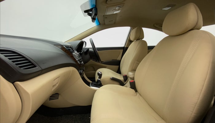 2014 Hyundai Verna FLUIDIC 1.6 VTVT SX OPT, Petrol, Manual, 83,441 km, Right Side Front Door Cabin