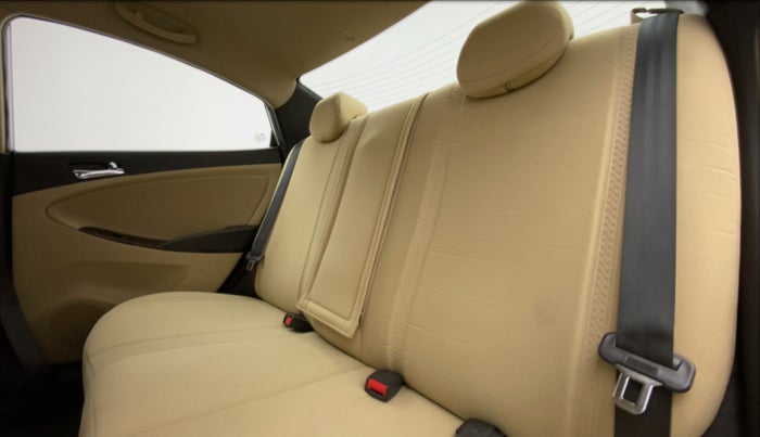 2014 Hyundai Verna FLUIDIC 1.6 VTVT SX OPT, Petrol, Manual, 83,441 km, Right Side Rear Door Cabin