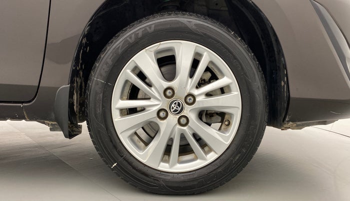 2020 Toyota YARIS VX CVT, Petrol, Automatic, 23,020 km, Right Front Wheel
