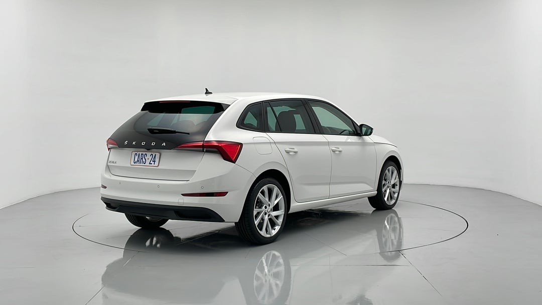 Right Back Diagonal (45- Degree) View