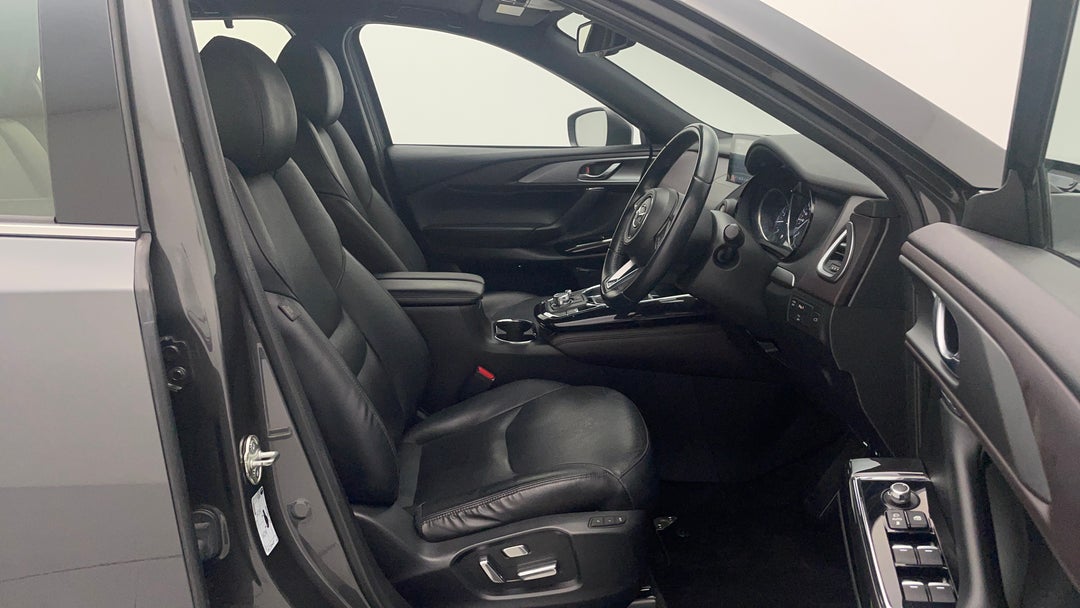 2017 Mazda CX-9 Gt (fwd), Automatic, 79046 km, Right Side Front Door Cabin View