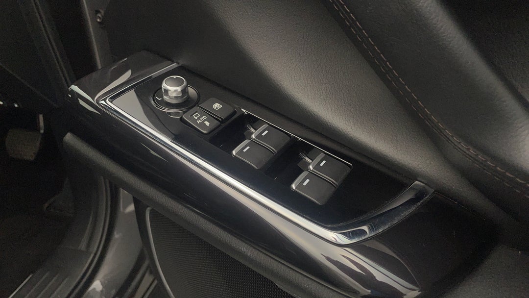 2017 Mazda CX-9 Gt (fwd), Automatic, 79046 km, Drivers Side Door Panel Controls