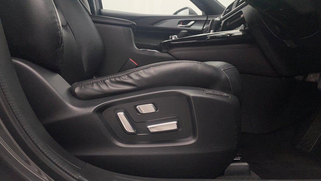 2017 Mazda CX-9 Gt (fwd), Automatic, 79046 km, Drivers Side Adjustment Panel