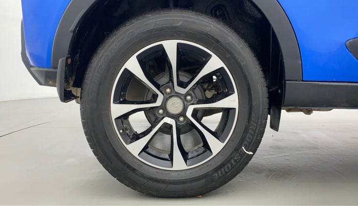 2020 Tata NEXON XZ+ OPT PETROL, Petrol, Manual, 29,866 km, Right Rear Wheel