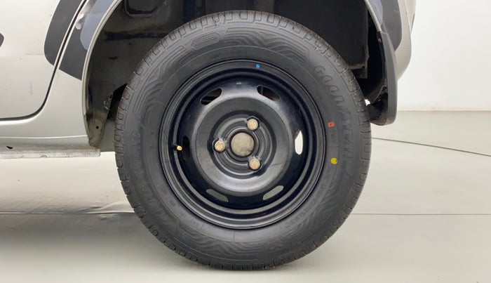 2018 Datsun Redi Go T(O) 1.0L LIMITED EDITION, Petrol, Manual, 62,495 km, Left Rear Wheel