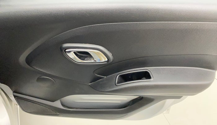 2018 Datsun Redi Go T(O) 1.0L LIMITED EDITION, Petrol, Manual, 62,495 km, Driver Side Door Panels Control