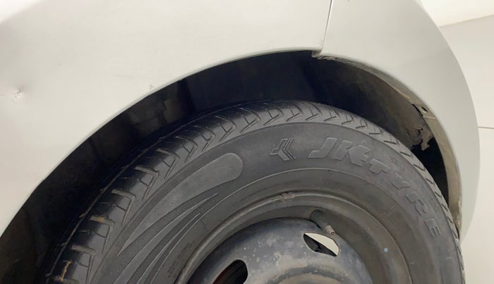 2018 Datsun Redi Go T(O) 1.0L LIMITED EDITION, Petrol, Manual, 62,495 km, Right fender - Lining loose