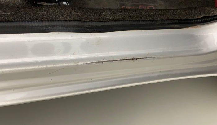 2018 Datsun Redi Go T(O) 1.0L LIMITED EDITION, Petrol, Manual, 62,495 km, Right running board - Minor scratches