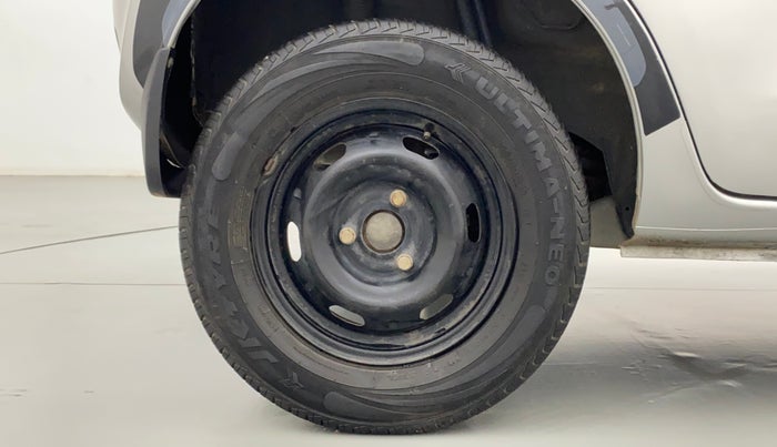 2018 Datsun Redi Go T(O) 1.0L LIMITED EDITION, Petrol, Manual, 62,495 km, Right Rear Wheel