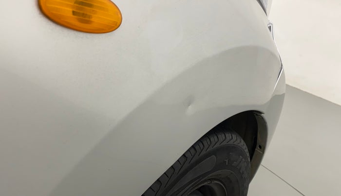 2018 Datsun Redi Go T(O) 1.0L LIMITED EDITION, Petrol, Manual, 62,495 km, Right fender - Slightly dented
