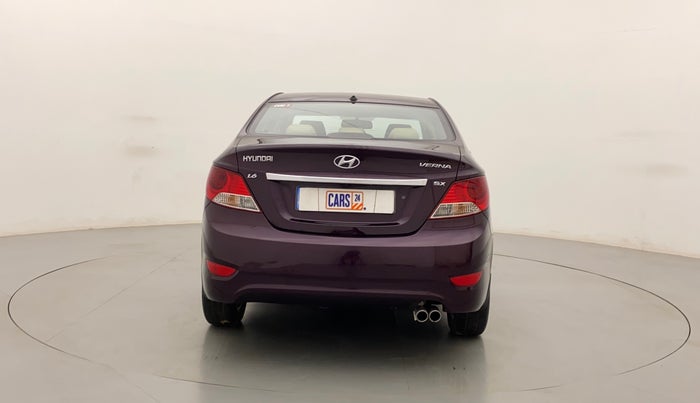 2011 Hyundai Verna FLUIDIC 1.6 VTVT SX, Petrol, Manual, 46,510 km, Back/Rear
