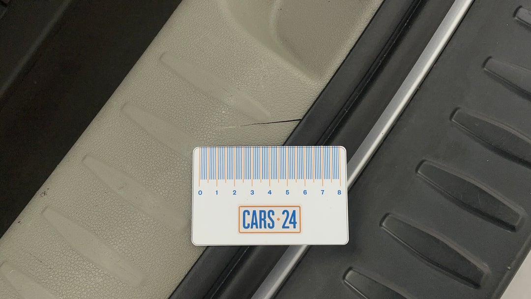 Boot Interior Scratch