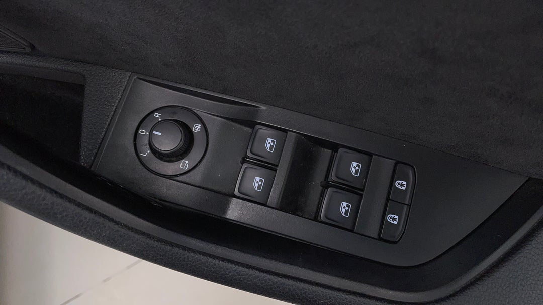 Drivers Side Door Panel Controls